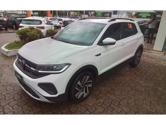 VOLKSWAGEN T-CROSS 1.0 200 TSI TOTAL FLEX COMFORTLINE AUTOMÁTICO